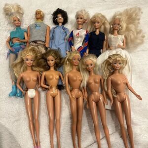 Lot Of 10 Vtg Barbie Dolls 1966, 68',‎ 93', 97' 15' Olympic Astronaut Ice Skater